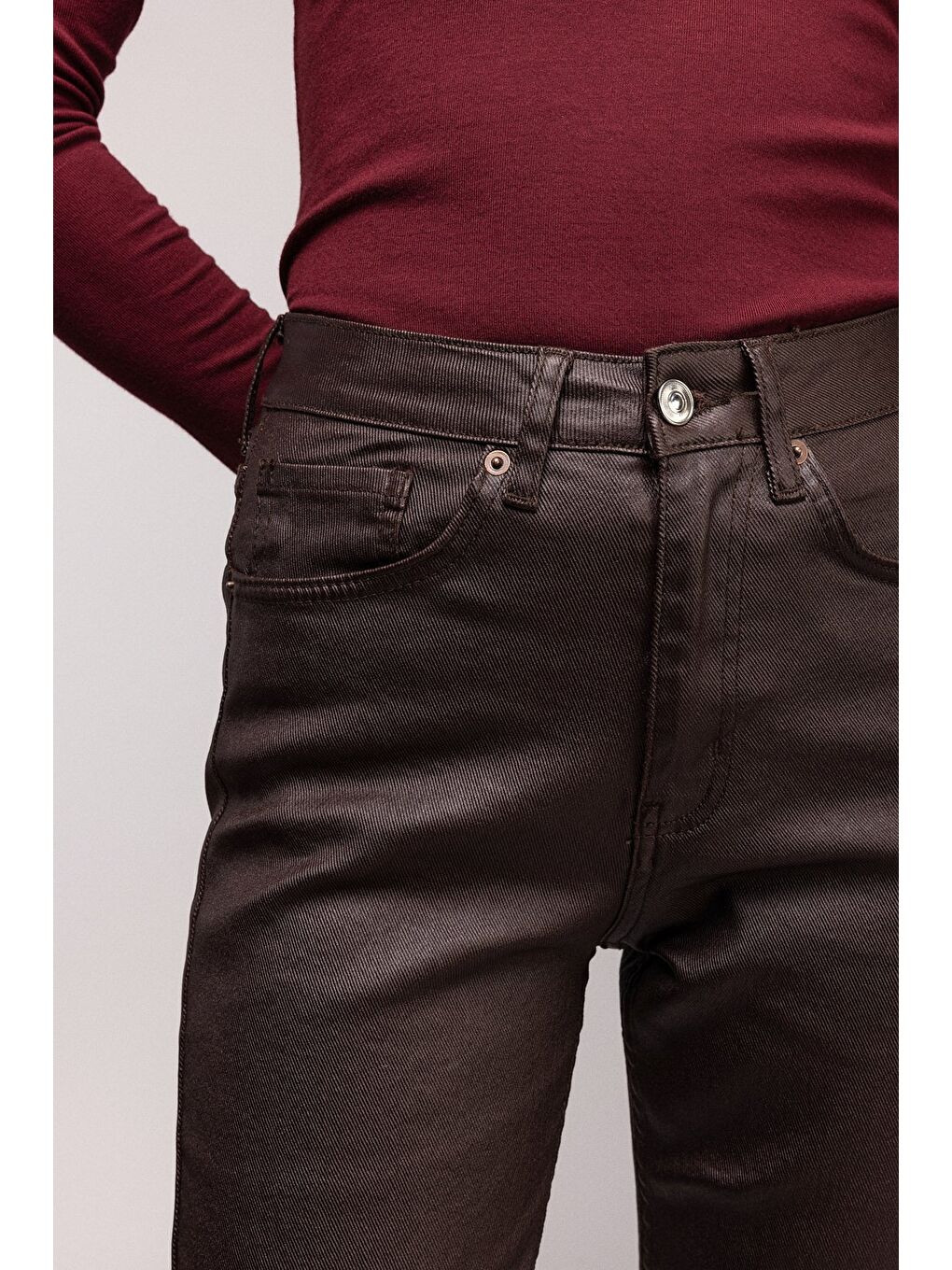Kahverengi Kadın Mumlu (Waxed) Yüksek Bel Düz Kesim Elastanlı Jean Pantolon - Tam Kalıp-4