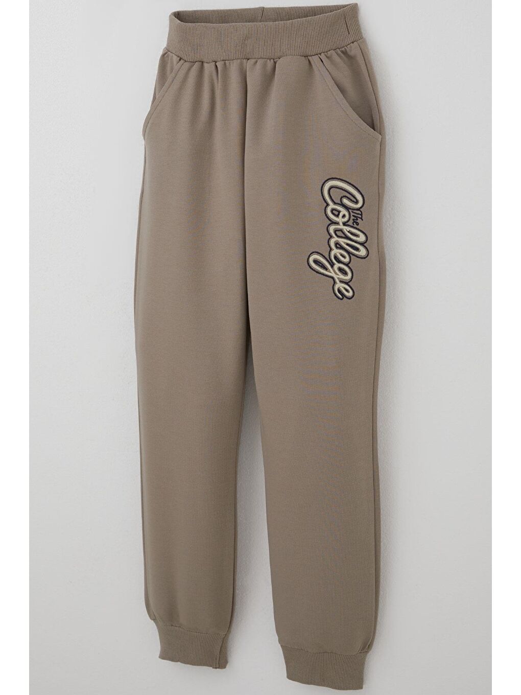 Erkek Çocuk Eşofman Takımı Kolej Rüzgarı Yazı Nakışlı Bej (5-10 Yaş)-6