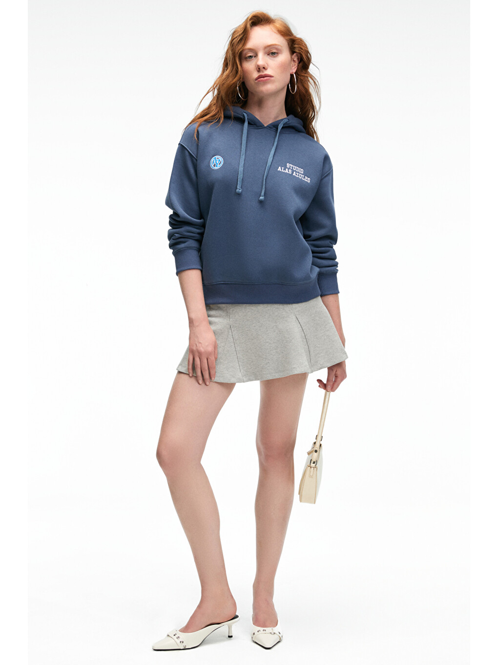 Slopane Kadın Rahat Kesim Kapüşonlu Baskılı Lacivert Sweatshirt-1