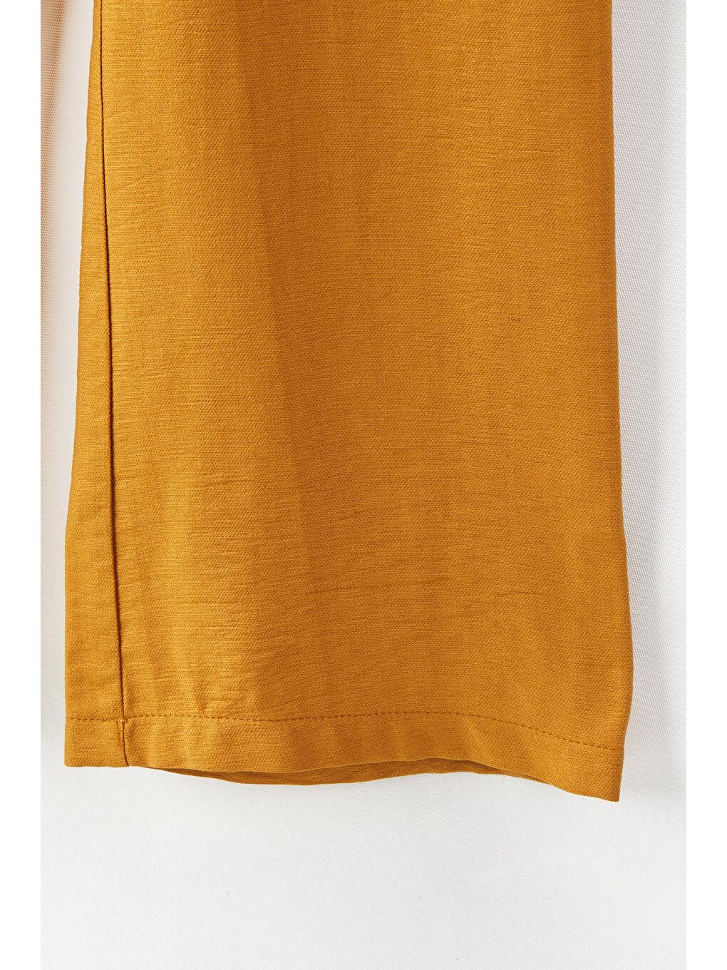 Sarı Kız Bol Pantolon-1