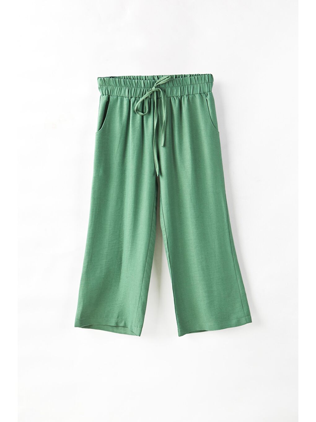 Yeşil Kız Bol Pantolon