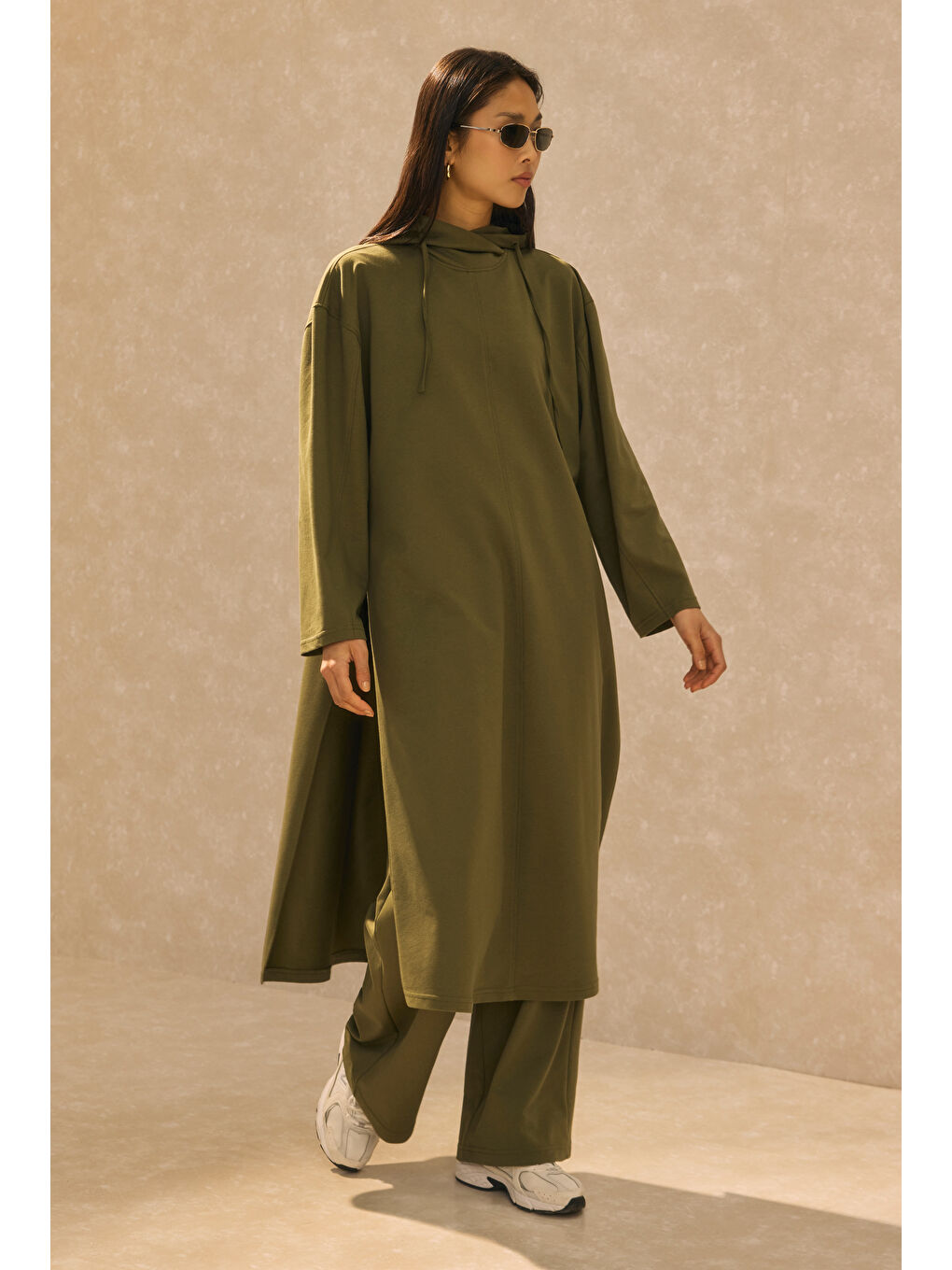 Kapüşonlu Uzun Sweat Haki-1