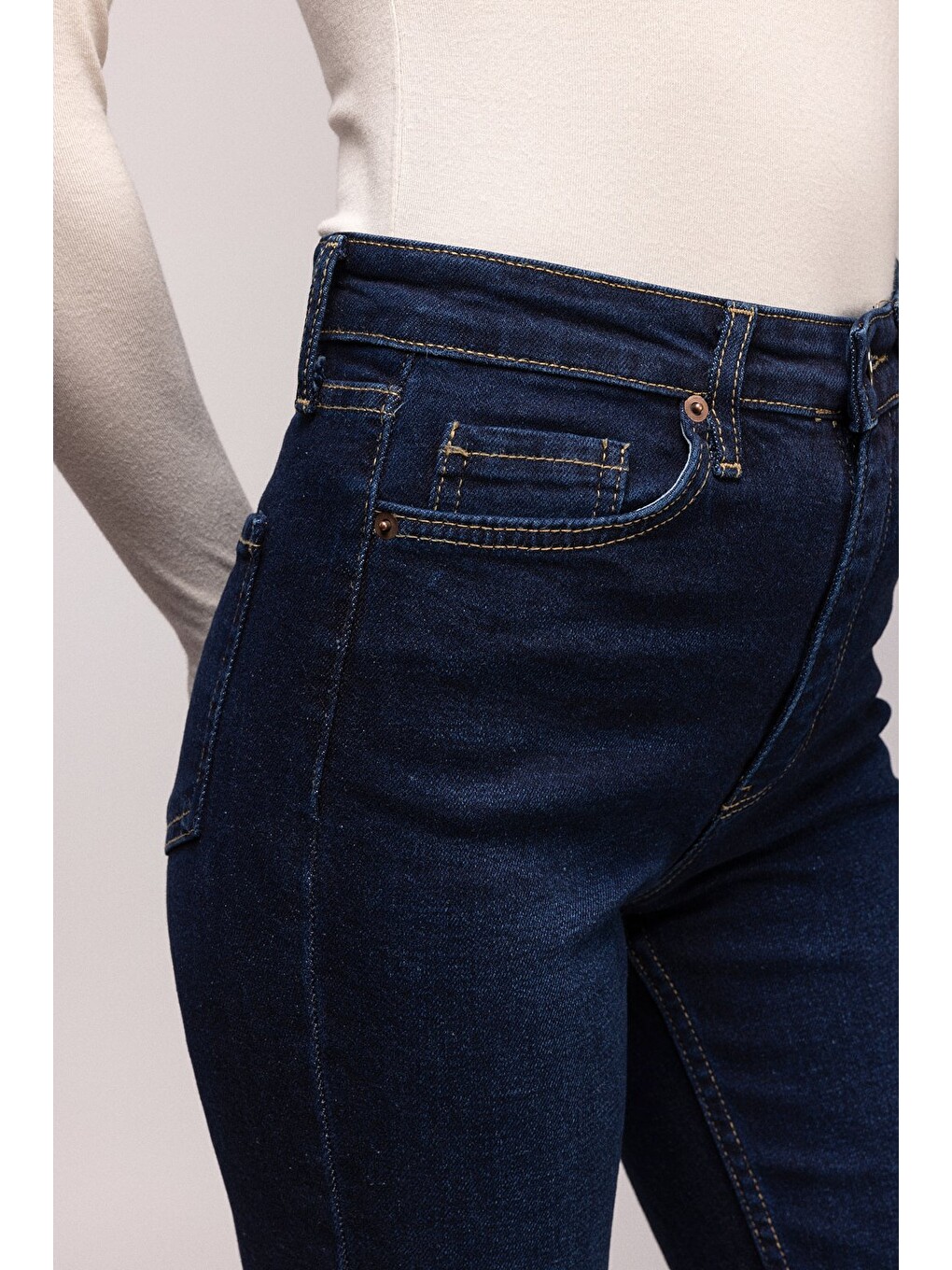 Lacivert Kadın Yüksek Bel İspanyol Paça Elastanlı Jean Pantolon - '70s Style' Flare Jean-4
