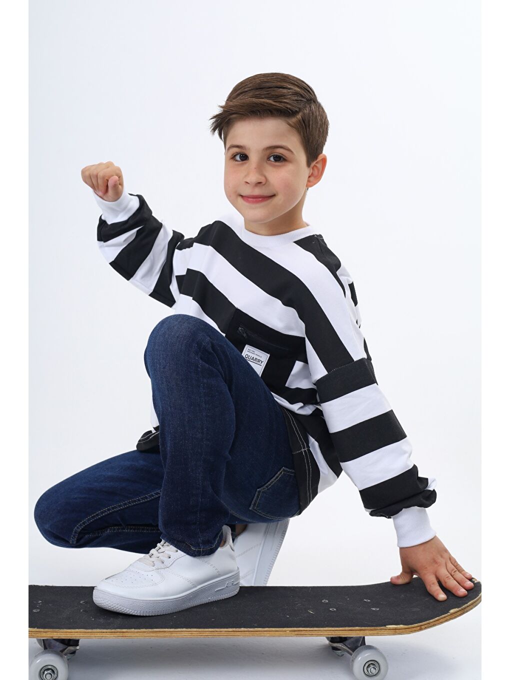 Beyaz Erkek Çocuk Çizgili Sweatshirt-2