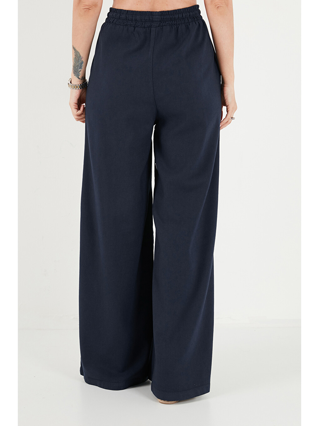 Lacivert Pamuklu Relaxed Fit Yüksek Bel Geniş Paça Pantolon 668yp5559-5