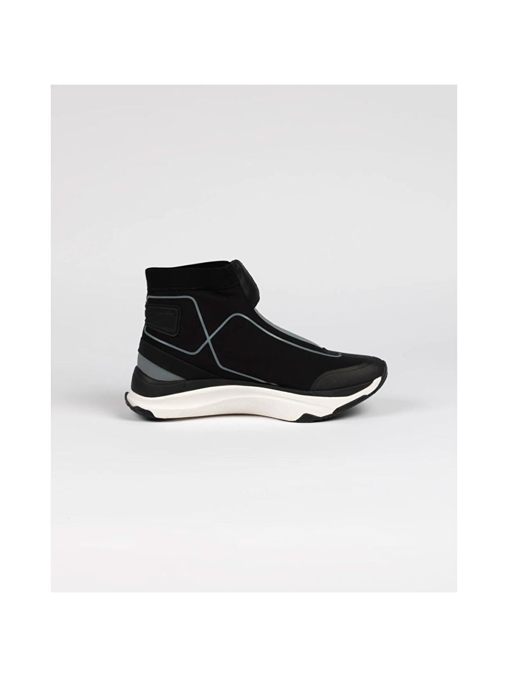 Authentic Utrail 1 Erkek Siyah Spor Ayakkabı-1