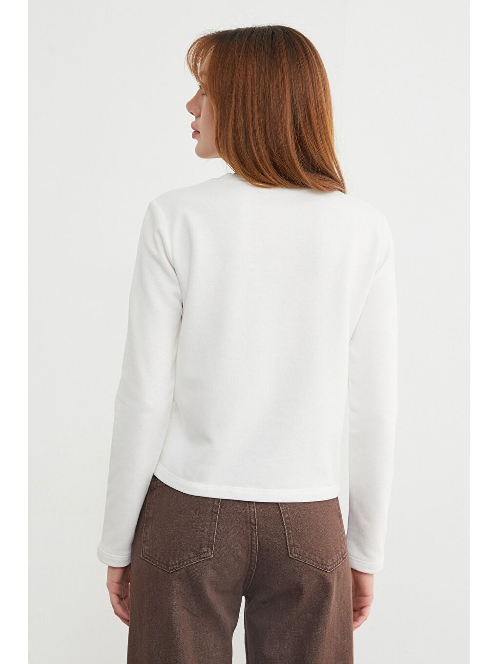 Ekru 3 İplik Şardonsuz Yakası Ribanalı Sweatshirt-4