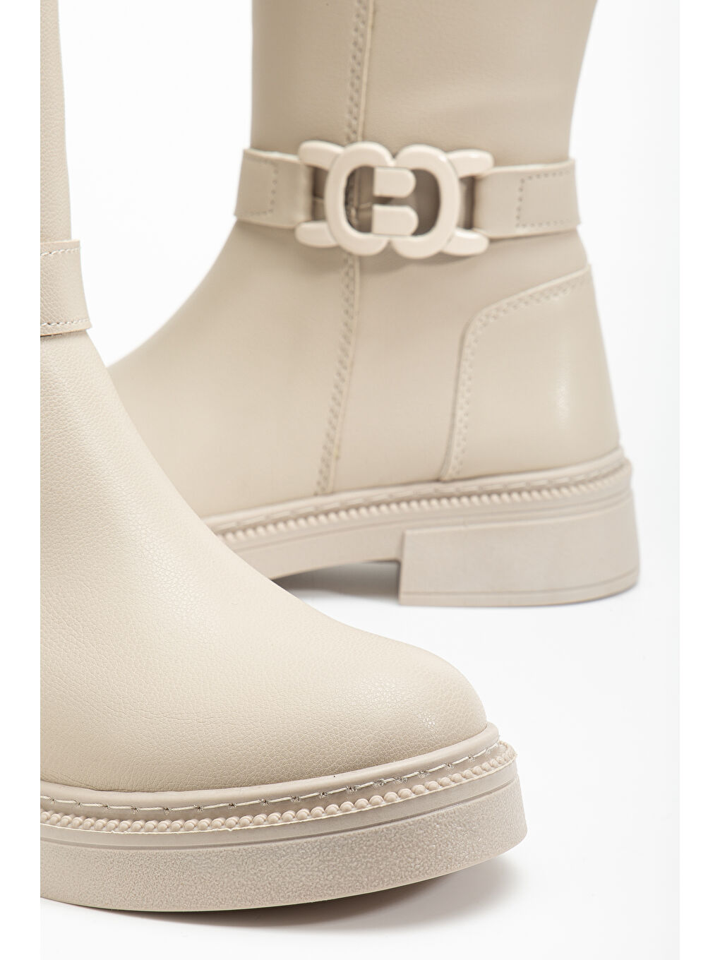 Kadın Bej Cilt Kalın Termo Taban Tokalı Fermuarlı Çizme-2