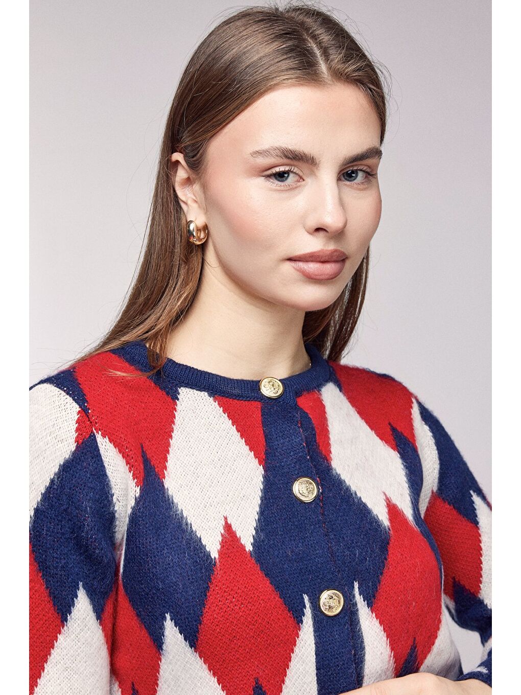 Kırmızı Yumuşak Dokulu Renk Blok Baklava Desenli Düğmeli Crop Hırka-3