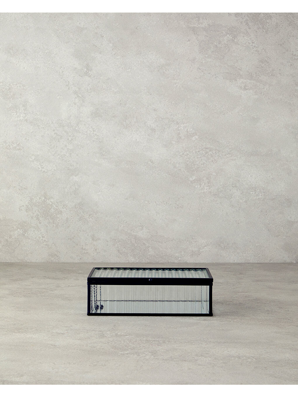 Glamour Cam Dekoratif Kutu Siyah