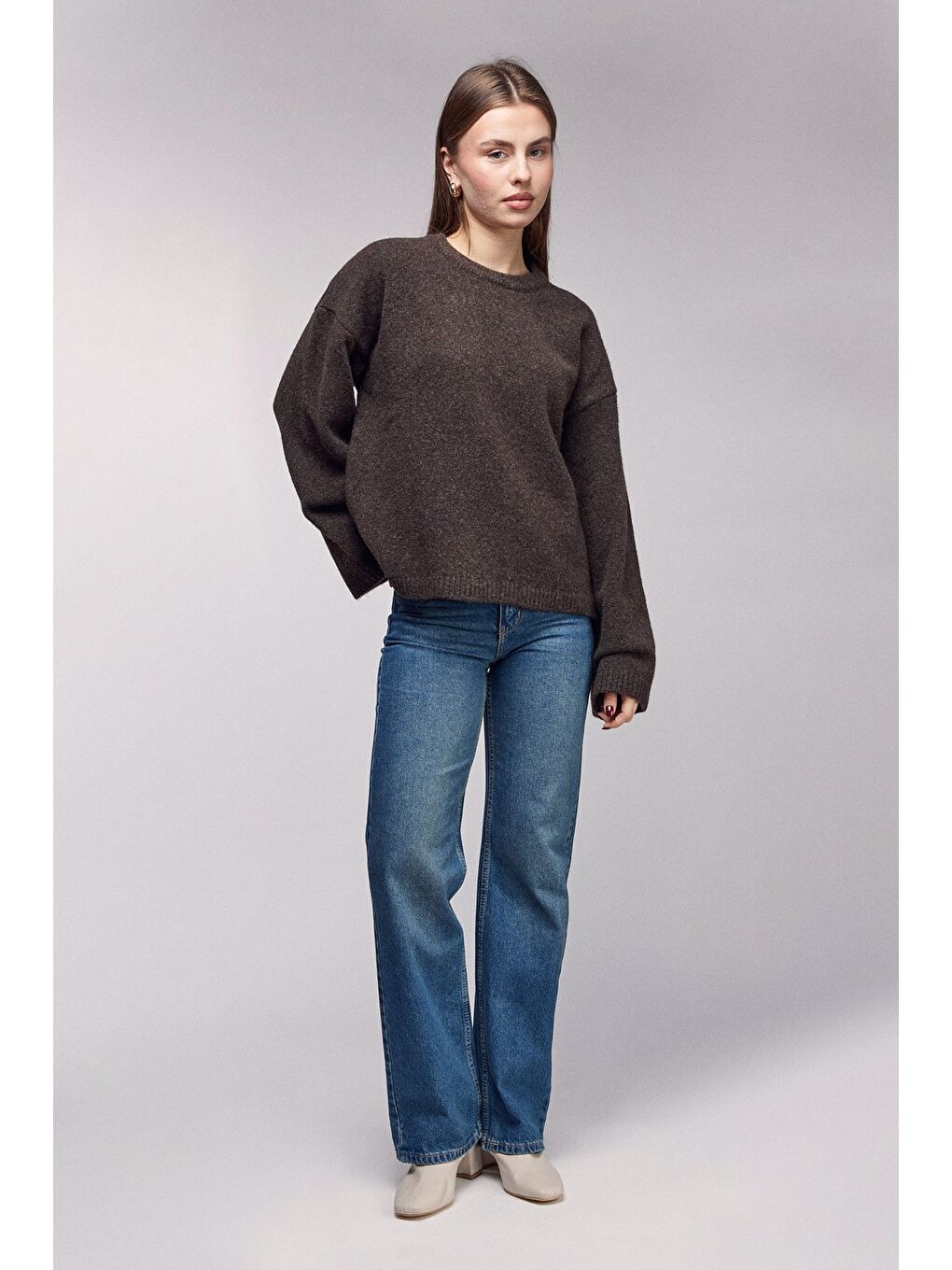 Acı Kahverengi Bisiklet Yaka Oversize Dokulu Triko Kazak - Geniş Kol Detay-1