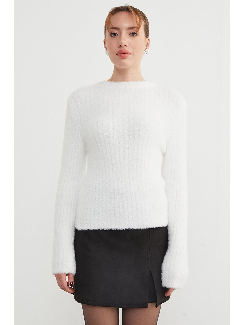 Beyaz Bisiklet Yaka Sakallı Yumuşak Dokulu Kazak-2