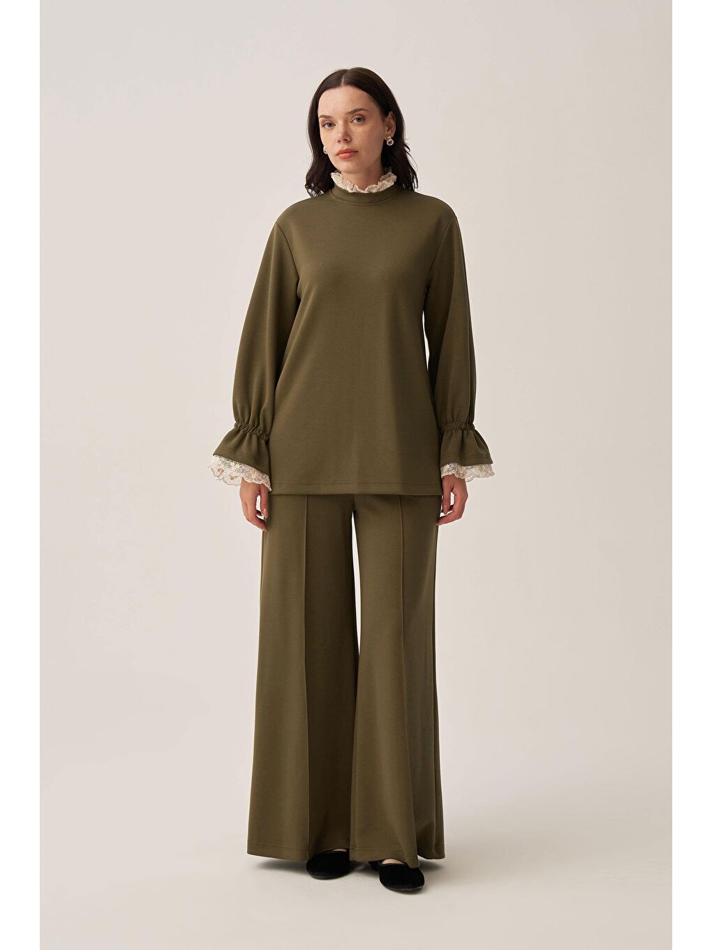 Haki-Yumuşak Dokulu Fisto Garnili Pantolonlu Takım-1