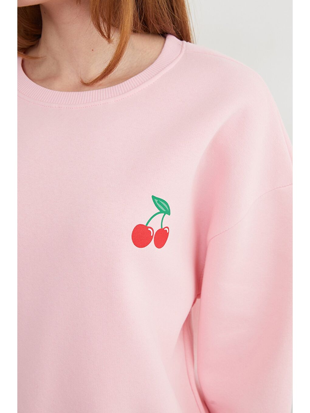 Pembe 3 İplik Kiraz Baskılı Oversize Sweatshirt-3