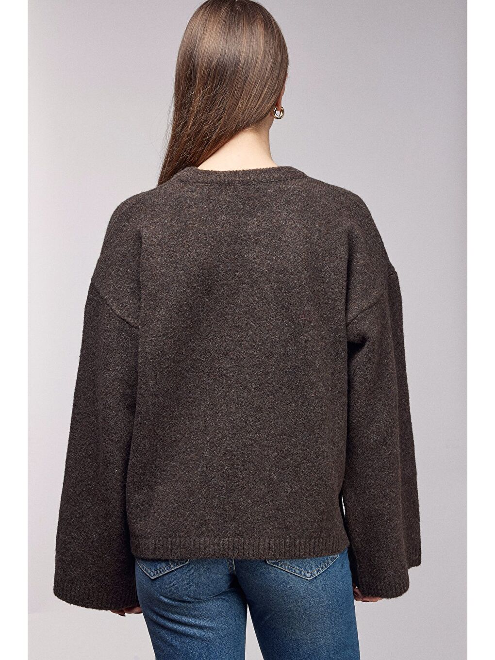 Acı Kahverengi Bisiklet Yaka Oversize Dokulu Triko Kazak - Geniş Kol Detay-3