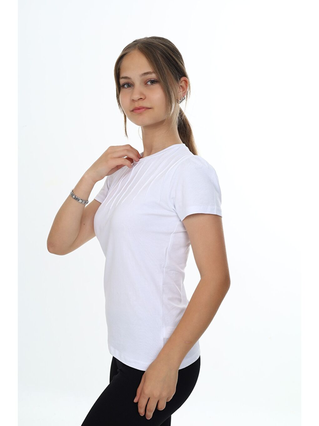 Beyaz Kız Çocuk Okul Tişört-3