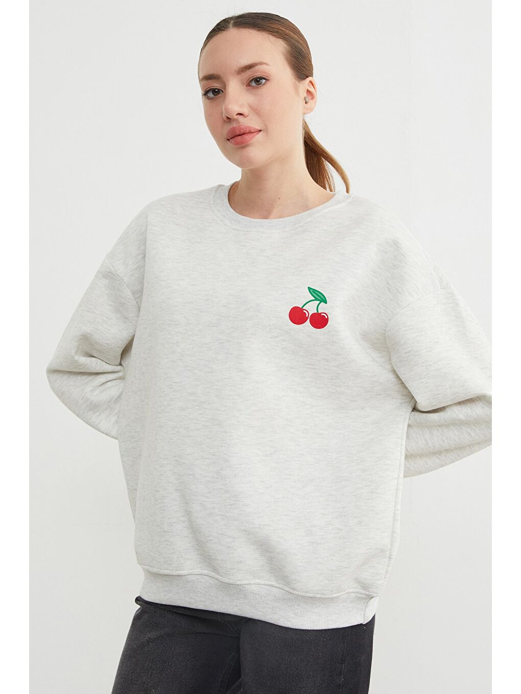 Gri 3 İplik Kiraz Baskılı Oversize Sweatshirt