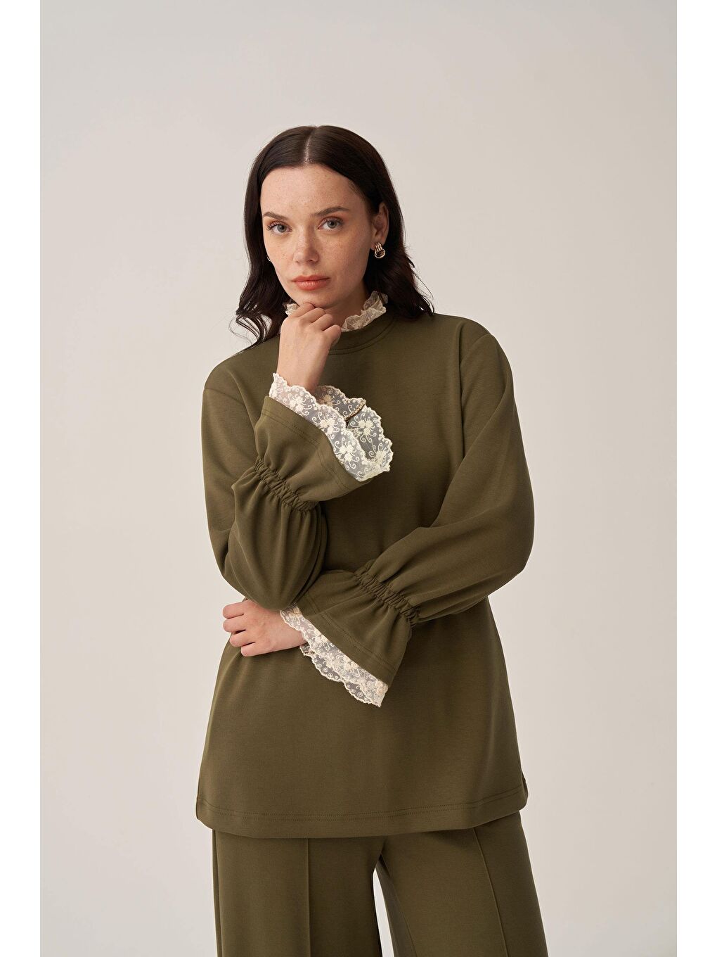 Haki-Yumuşak Dokulu Fisto Garnili Pantolonlu Takım-4