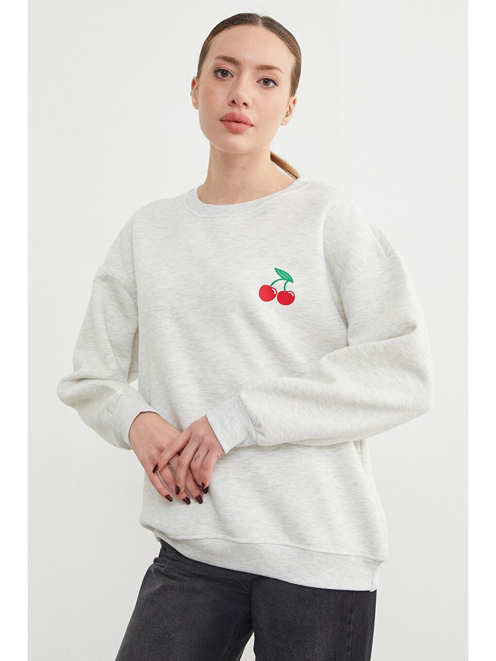 Gri 3 İplik Kiraz Baskılı Oversize Sweatshirt-3