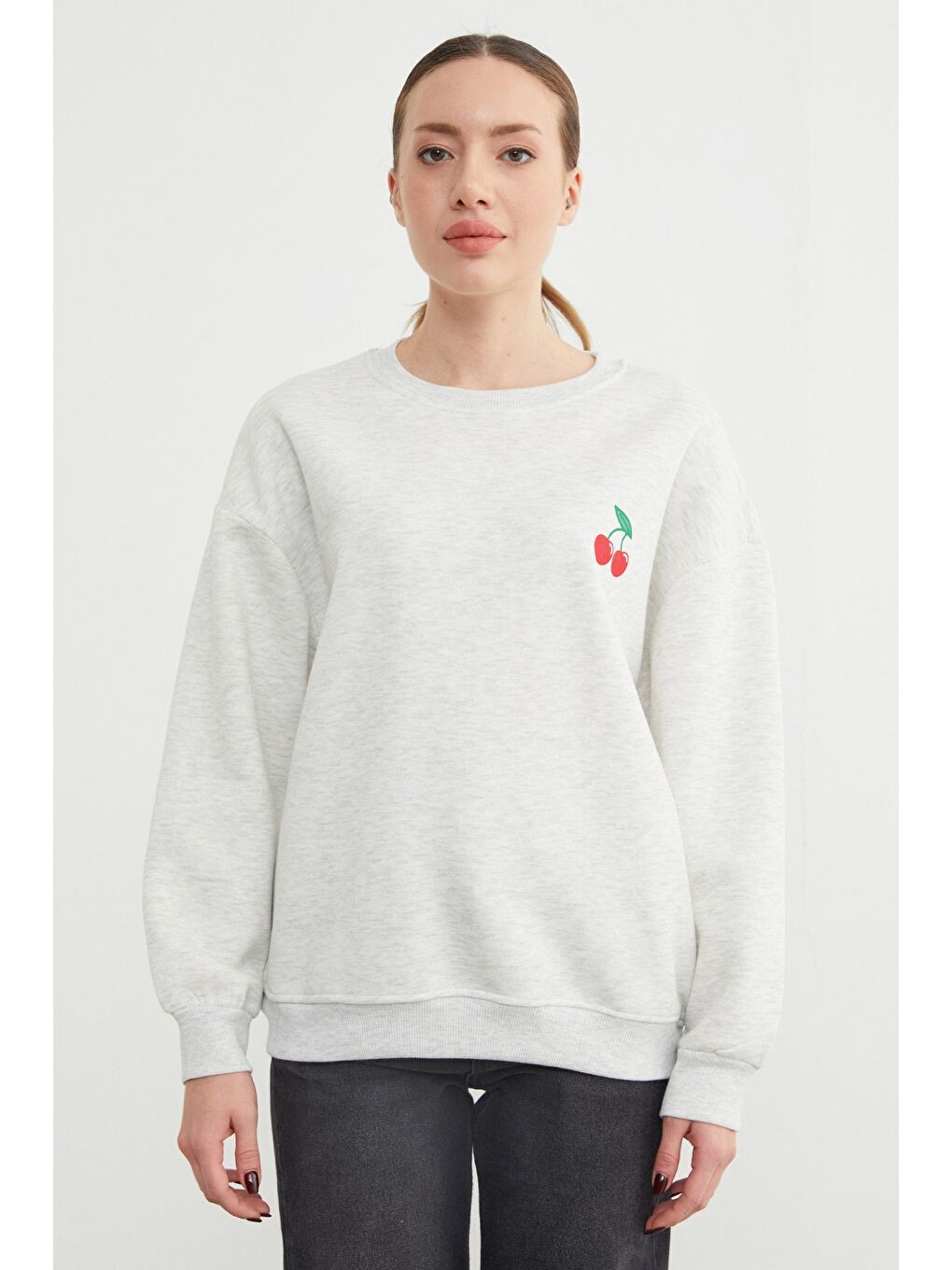 Gri 3 İplik Kiraz Baskılı Oversize Sweatshirt-4