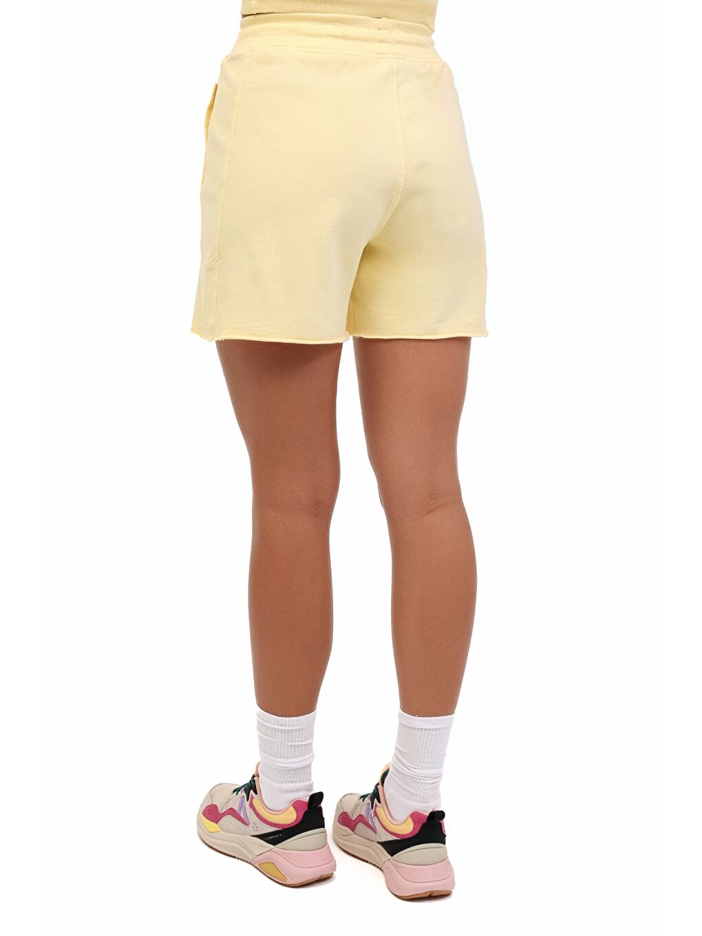 WL KINSEY 20SY785 5FX Sarı Kadın Şort-1