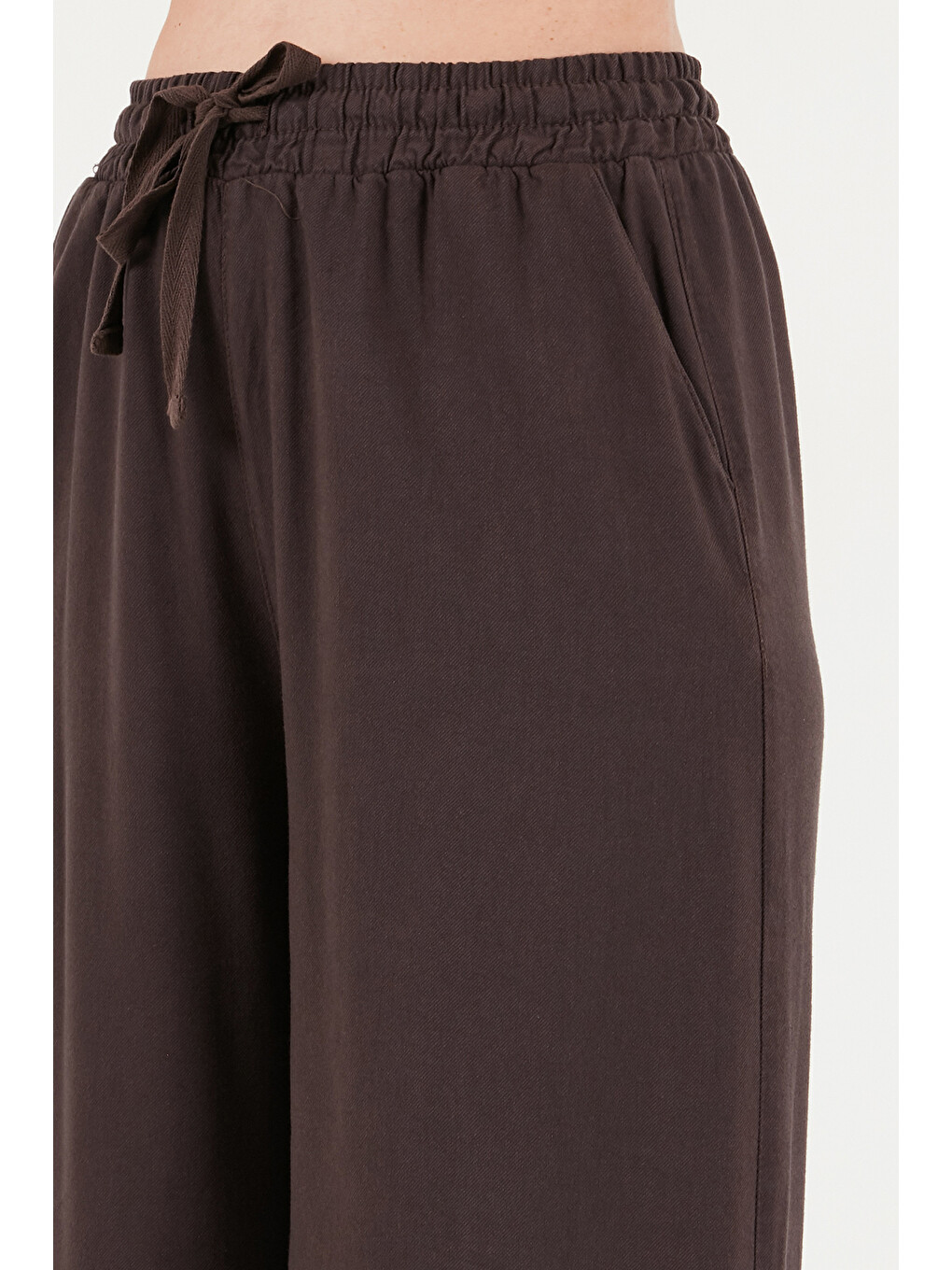 Kahverengi Pamuklu Relaxed Fit Yüksek Bel Geniş Paça Pantolon 668yp5559-6