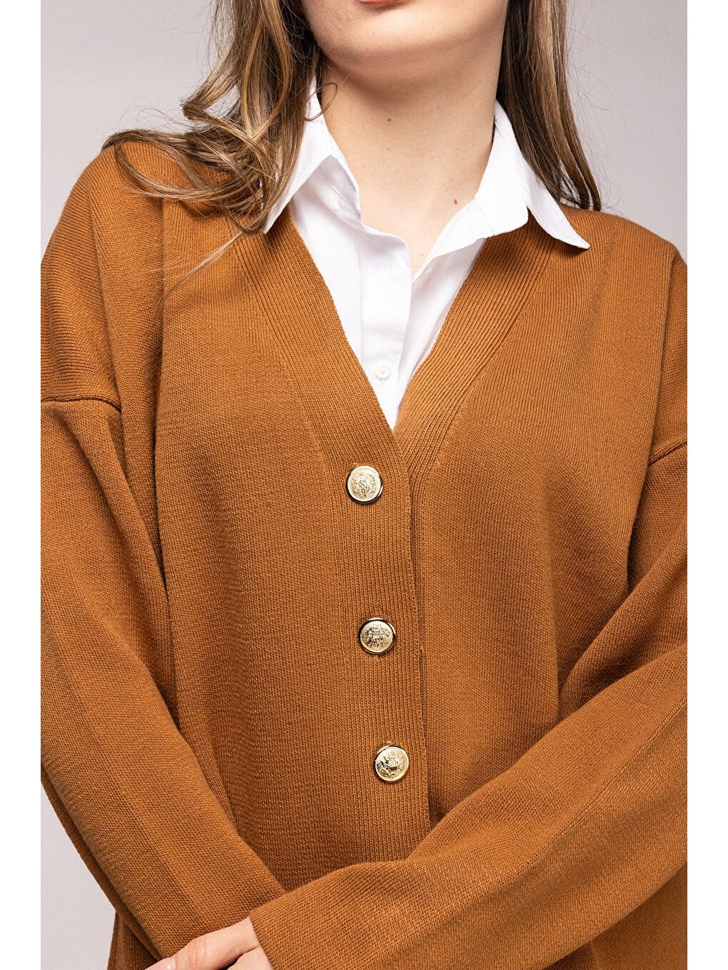 Kahverengi Taba Gömlek Görünümlü Oversize Triko Hırka-3