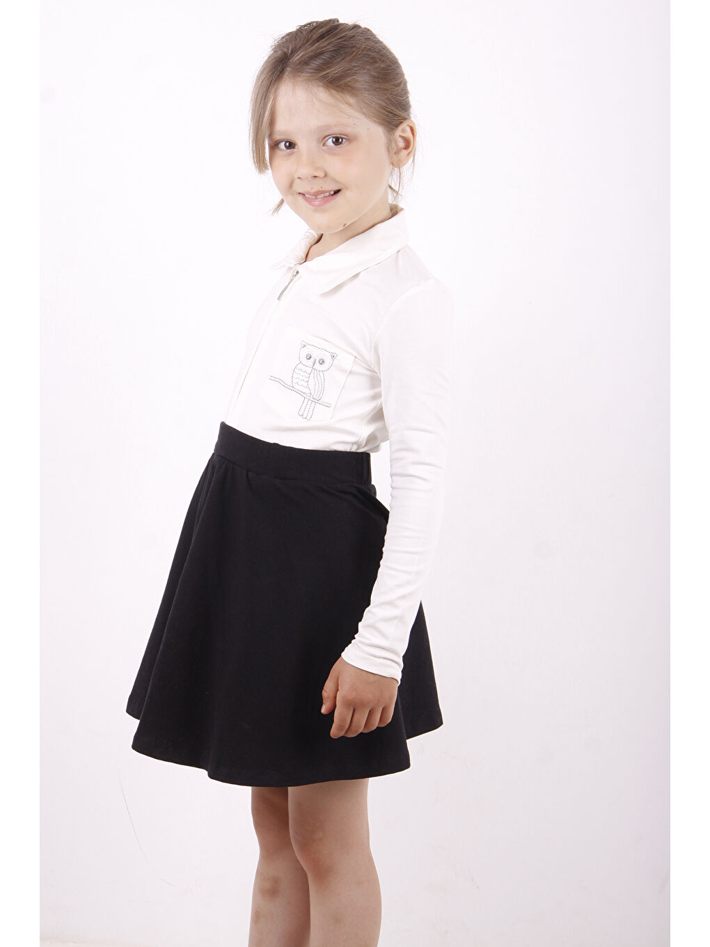 Ekru Kız Çocuk Cep Üstü Baykuş Nakışlı Fermuarlı Tişört-1