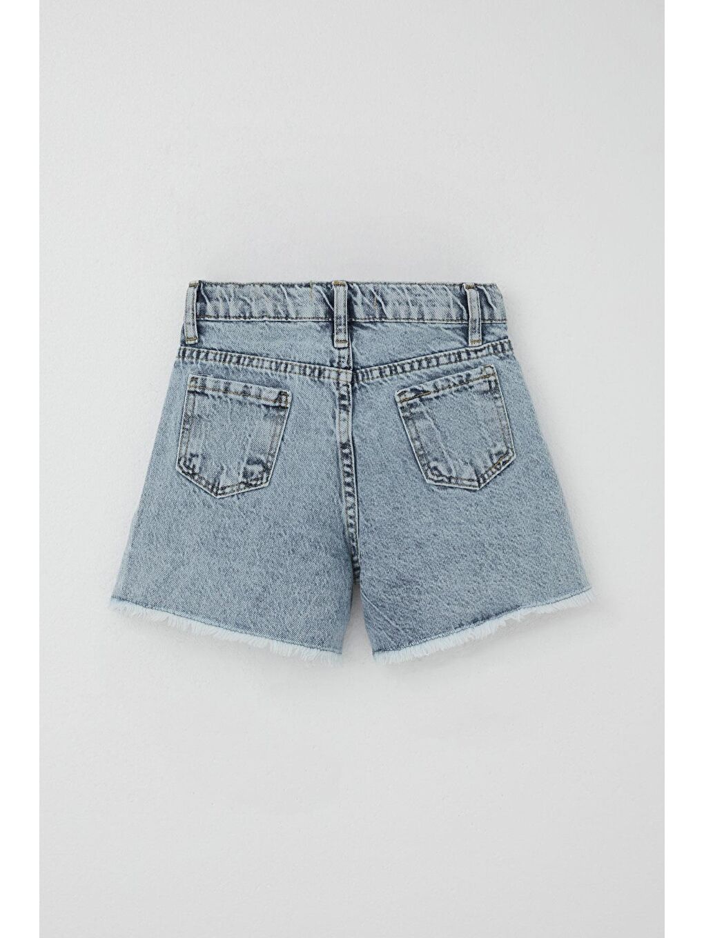 Kız Çocuk Şort Jean Cepli Paçası Püskül Detaylı Açık Mavi (5-9 Yaş)-4
