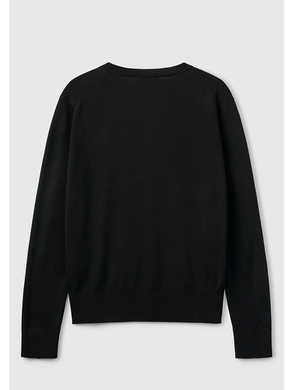 Kadın Siyah Viskoz ve İpek Karışımlı V Yaka Triko Kazak-1