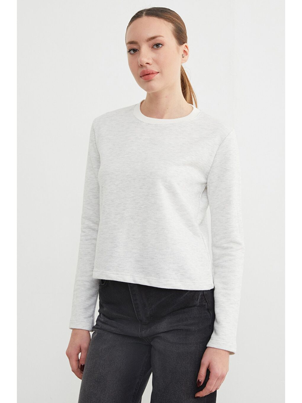 Gri 3 İplik Şardonsuz Yakası Ribanalı Sweatshirt-3