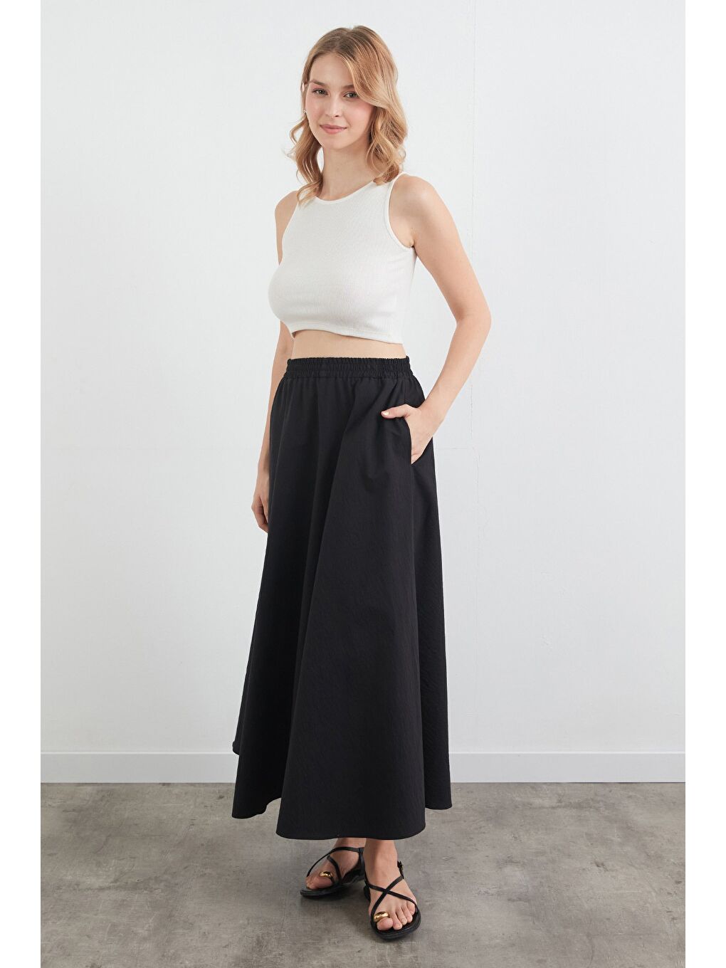 Siyah Beli Lastikli Cepli Terikoton Etek-3