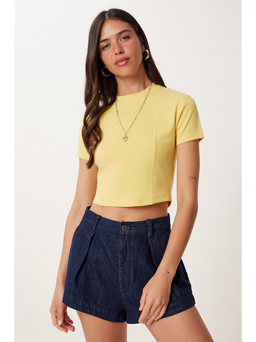 Sarı Basic Crop Esnek Örme T-shirt SARI LUS0160