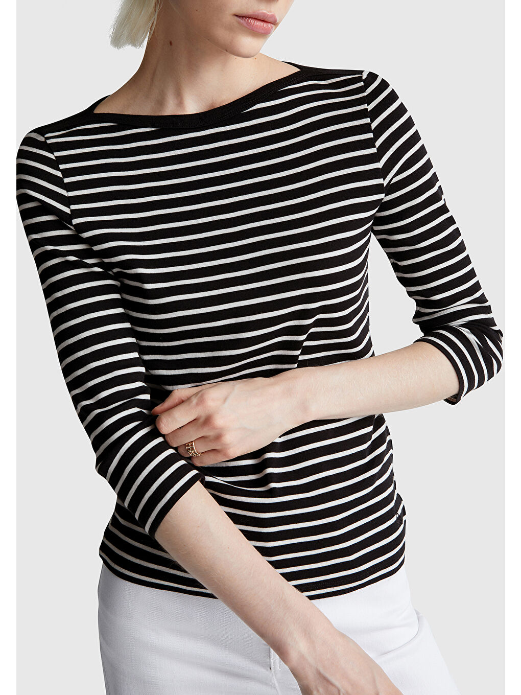 Siyah Kadın Sİyah %100 Pamuk Çizgili Logolu Kayık Yaka Truvakar Kol T-Shirt-5