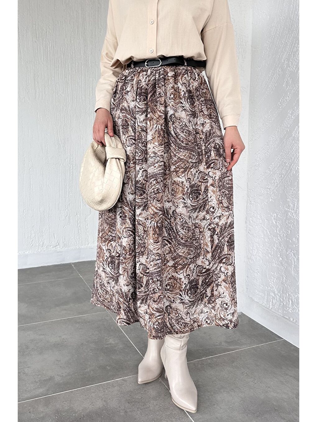 Kahverengi Bel Lastikli Kemer Detaylı İç Astarlı Tesettür Etek-3