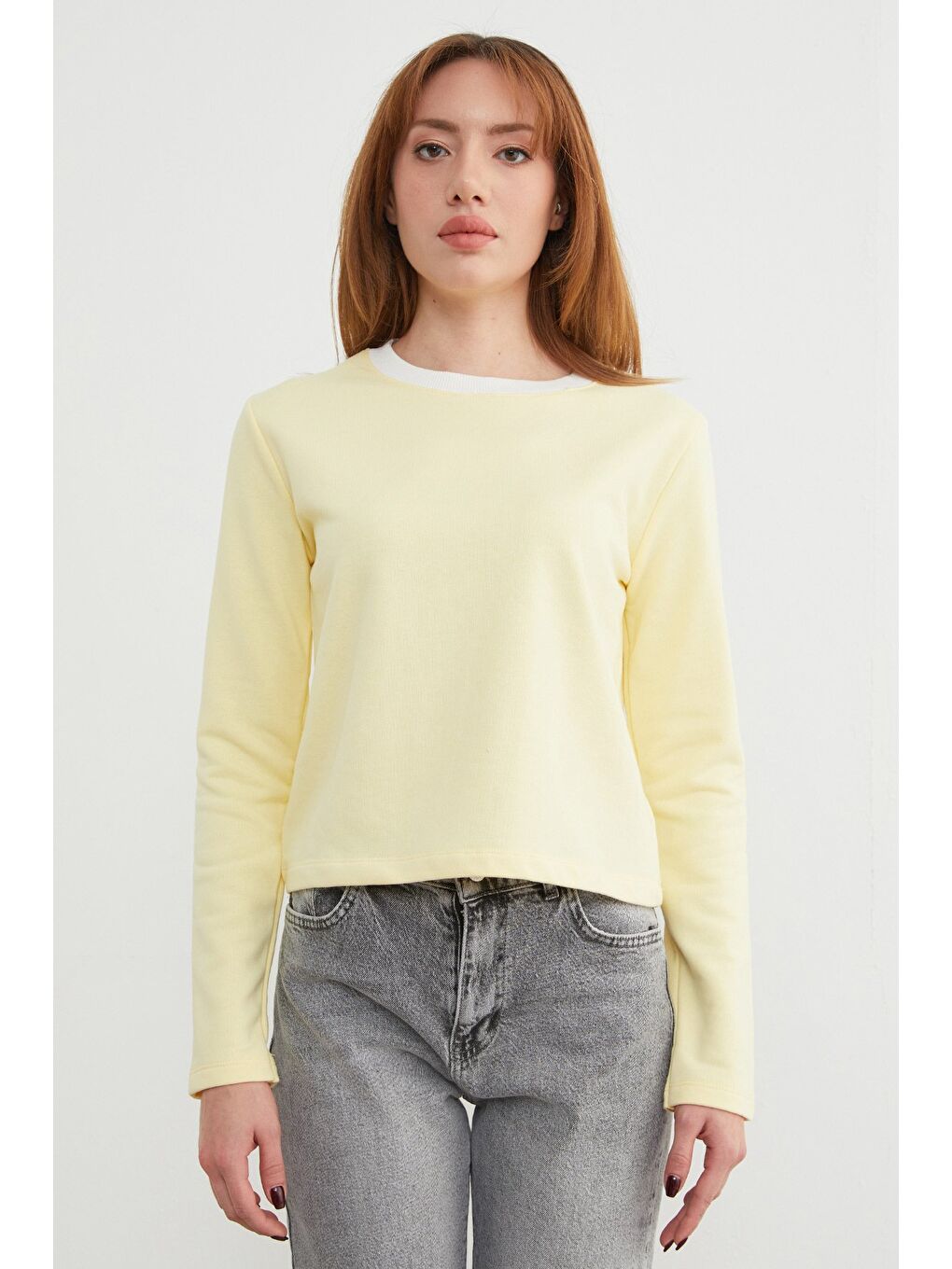 Sarı 3 İplik Şardonsuz Yakası Ribanalı Sweatshirt-4
