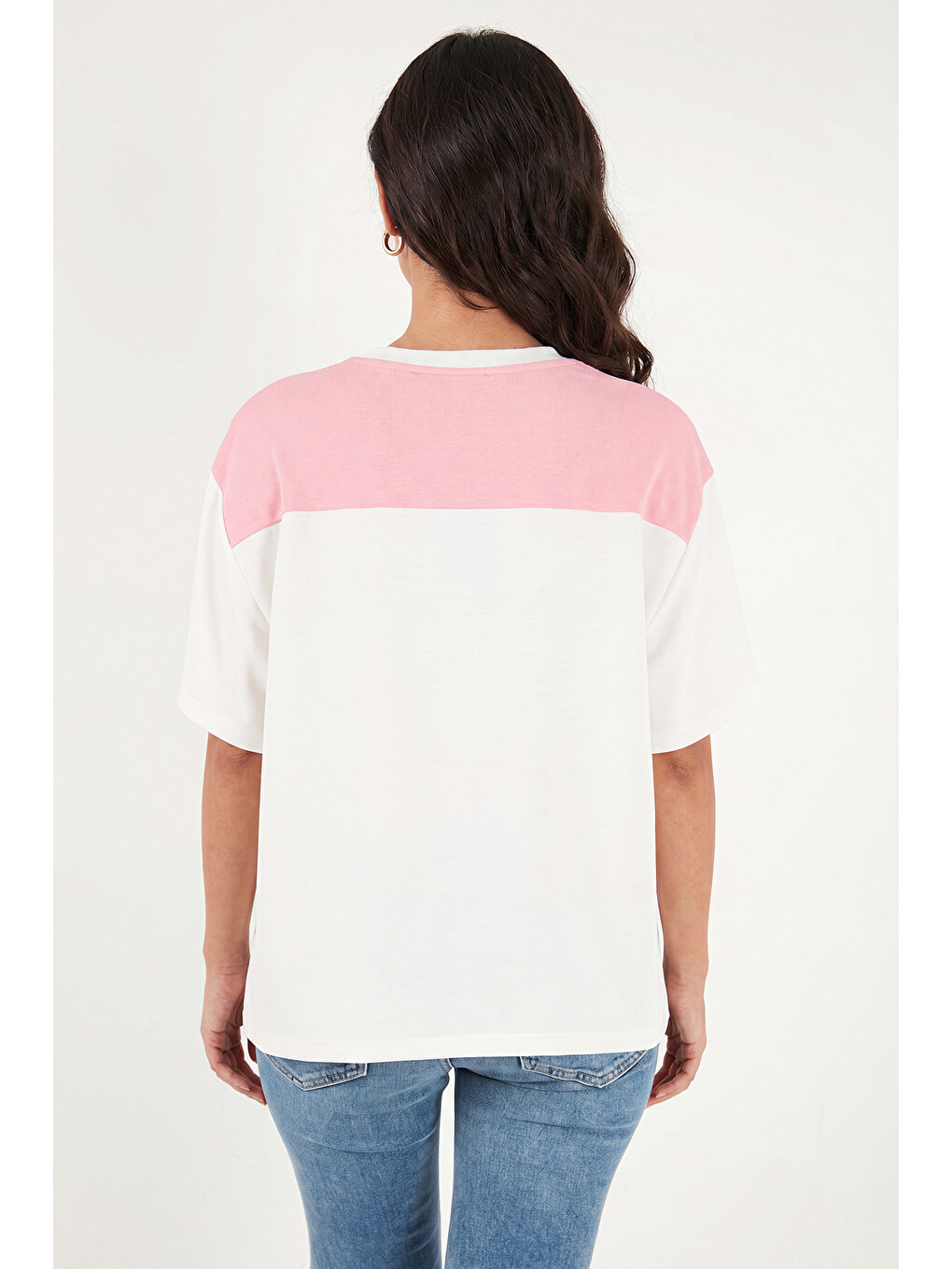 Ekru Rahat Kalıp Bisiklet Yaka Omuz Şal Detaylı T Shirt 5867044-6