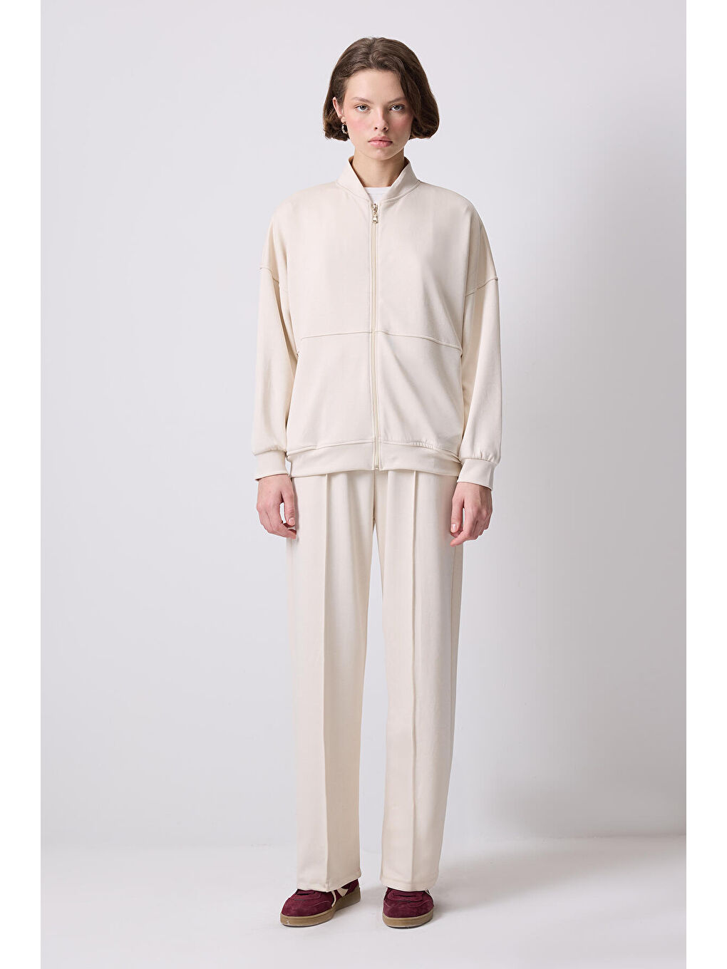 Ekru Ceket Eşofman Örme Takım