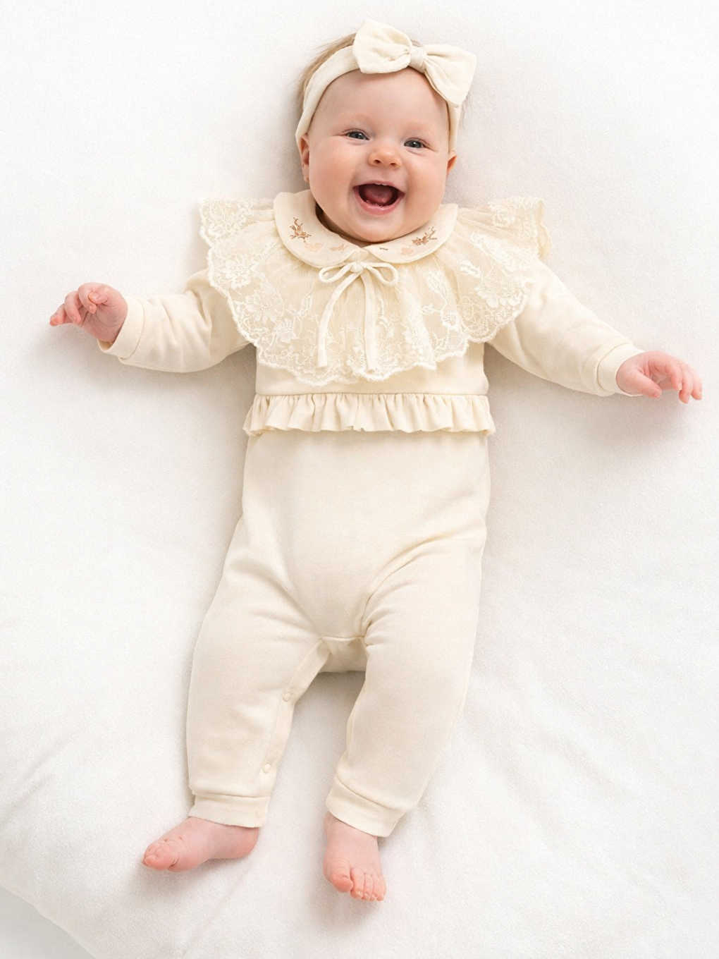 Ekru Kız Bebek Pamuklu Yakası Danteli Parça Tulum Seti 3 Parça %100 Pamuk-1