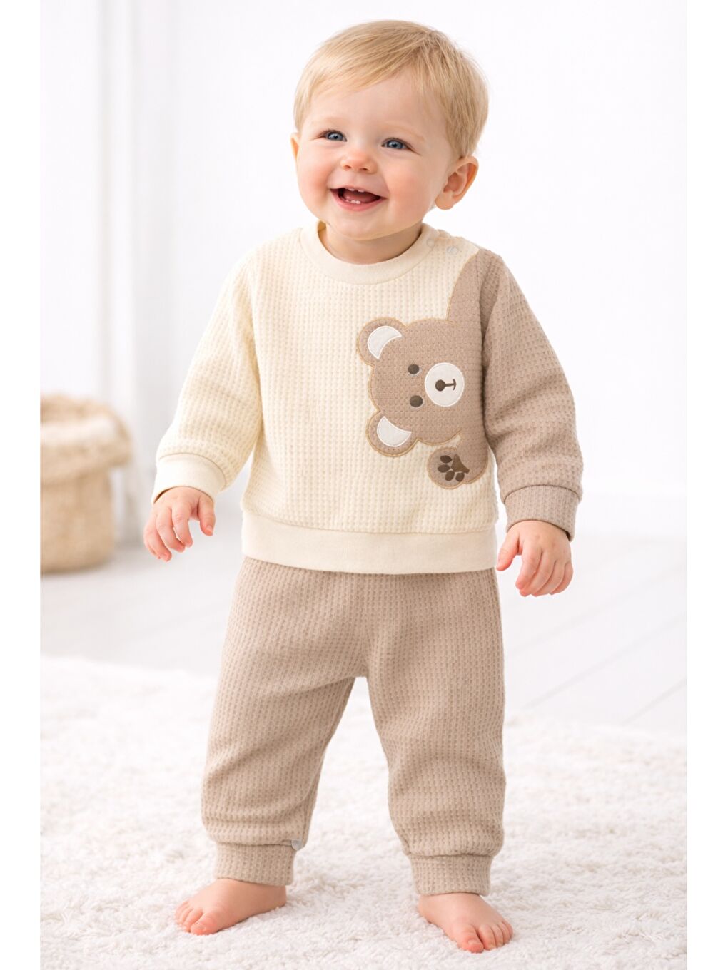 Bej Erkek Bebek Uzun Kollu Waffle 2’li Takım Ayıcık Detaylı-1