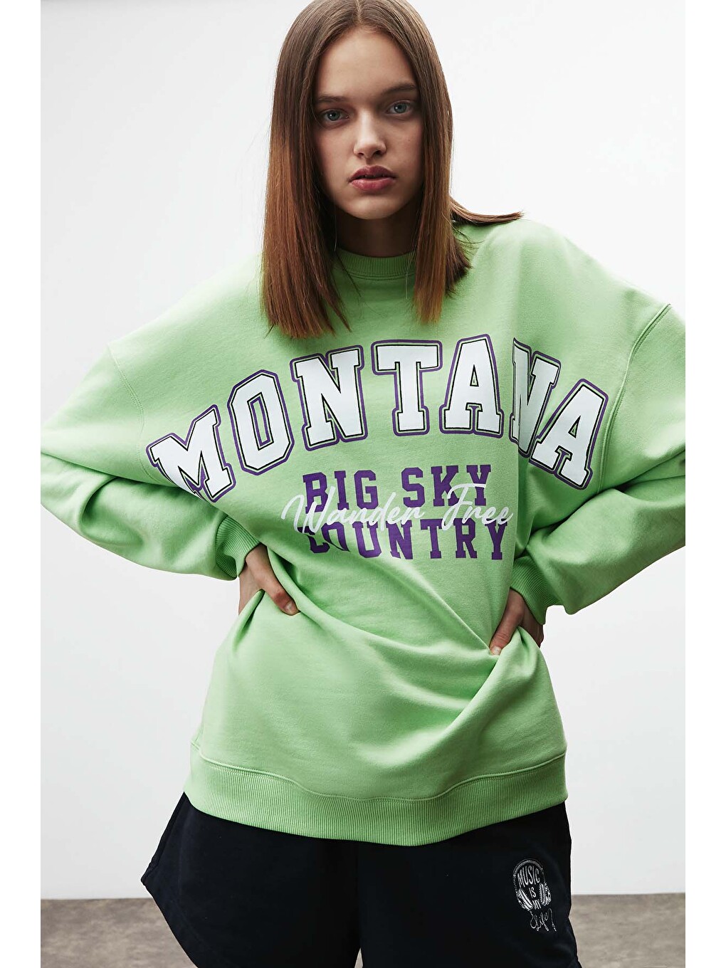 Ramona Kadın Oversize Yumuşacık İçi Polarlı Organik Pamuklu Baskılı Yuvarlak Yakalı Yeşil Sweatshirt