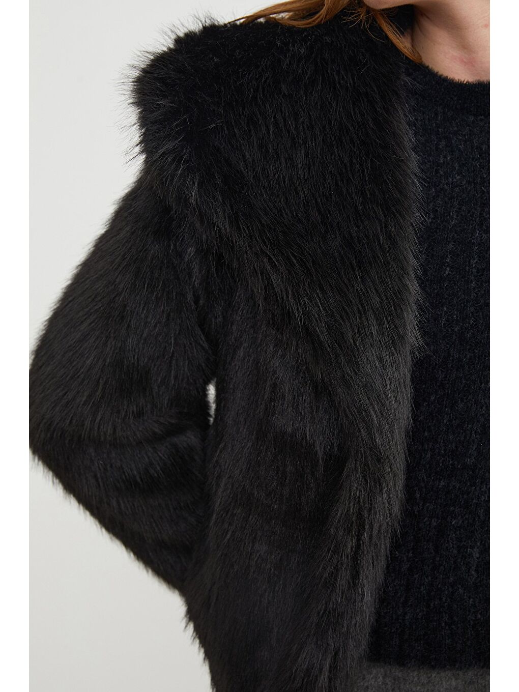 Siyah Şal Yaka Suni Kürk Ceket-4