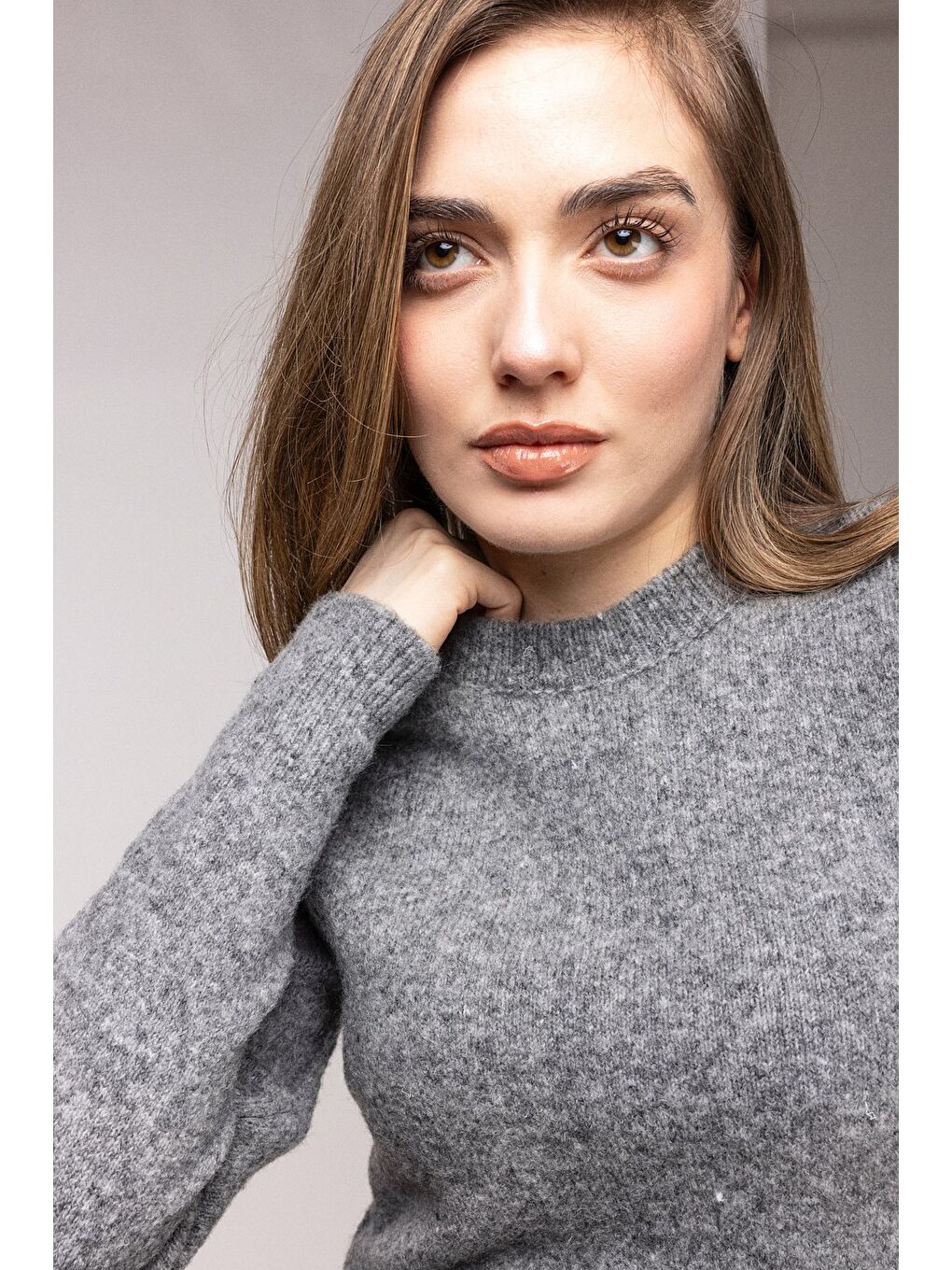 Beyaz Gri Bisiklet Yaka Basic Yumuşak Dokulu Triko Kazak-3