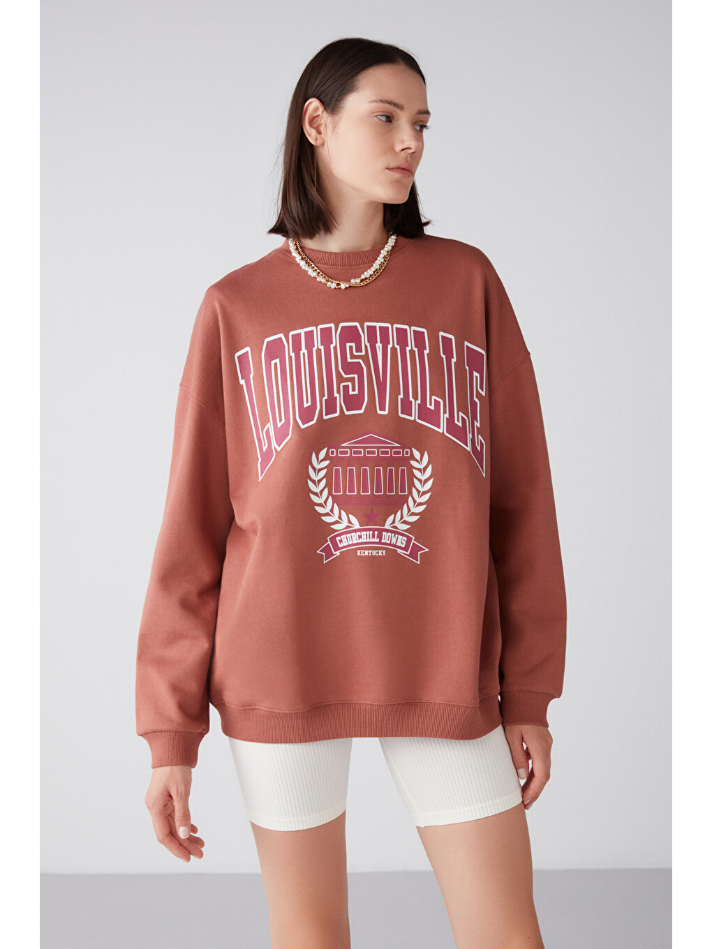 Kahverengi Ramona Kadın Oversize Yumuşacık İçi Polarlı Organik Pamuklu Baskılı Yuvarlak Yakalı Kiremit Sweatshi-4