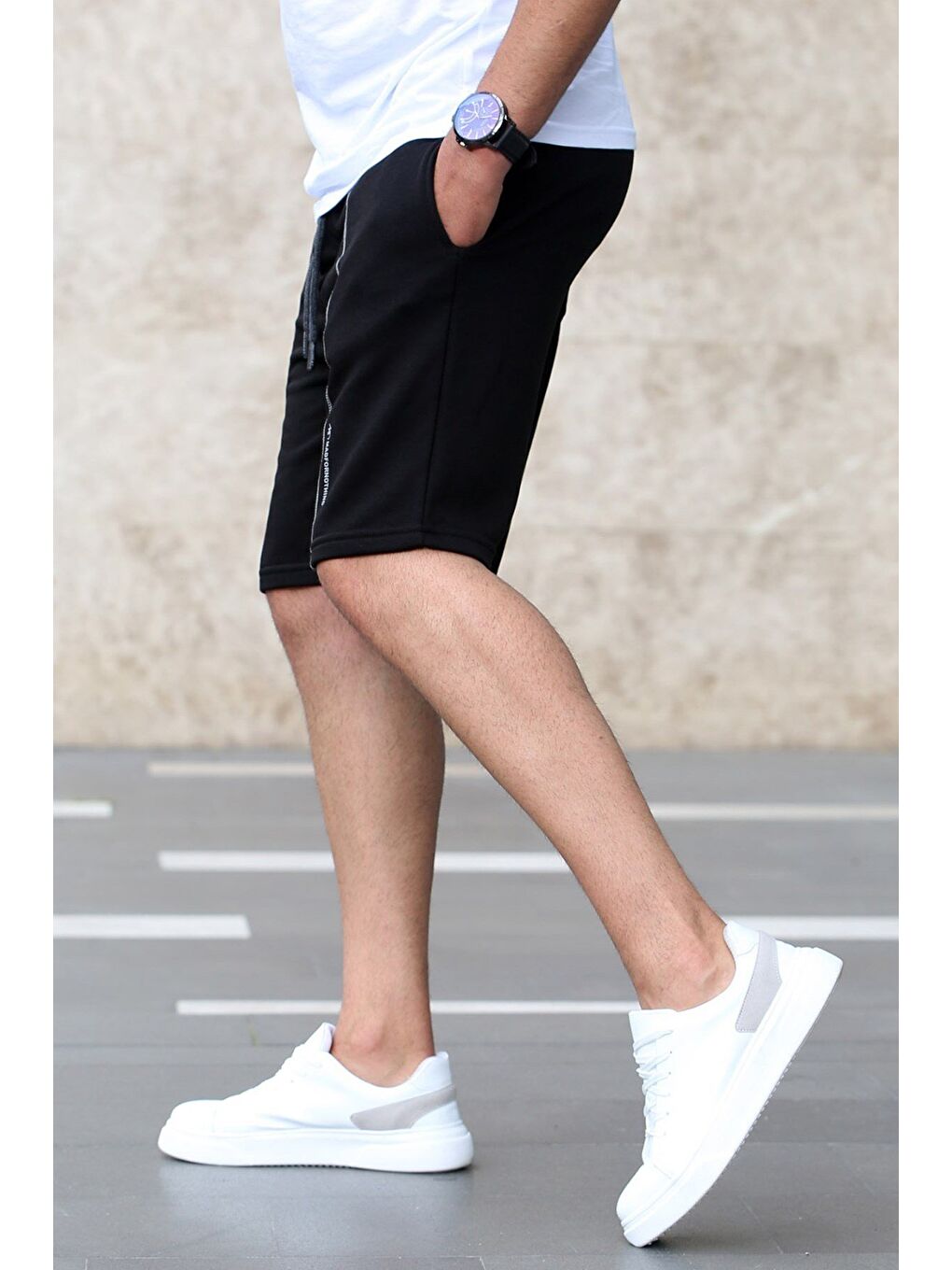 Siyah Kapri Şort 4849-4