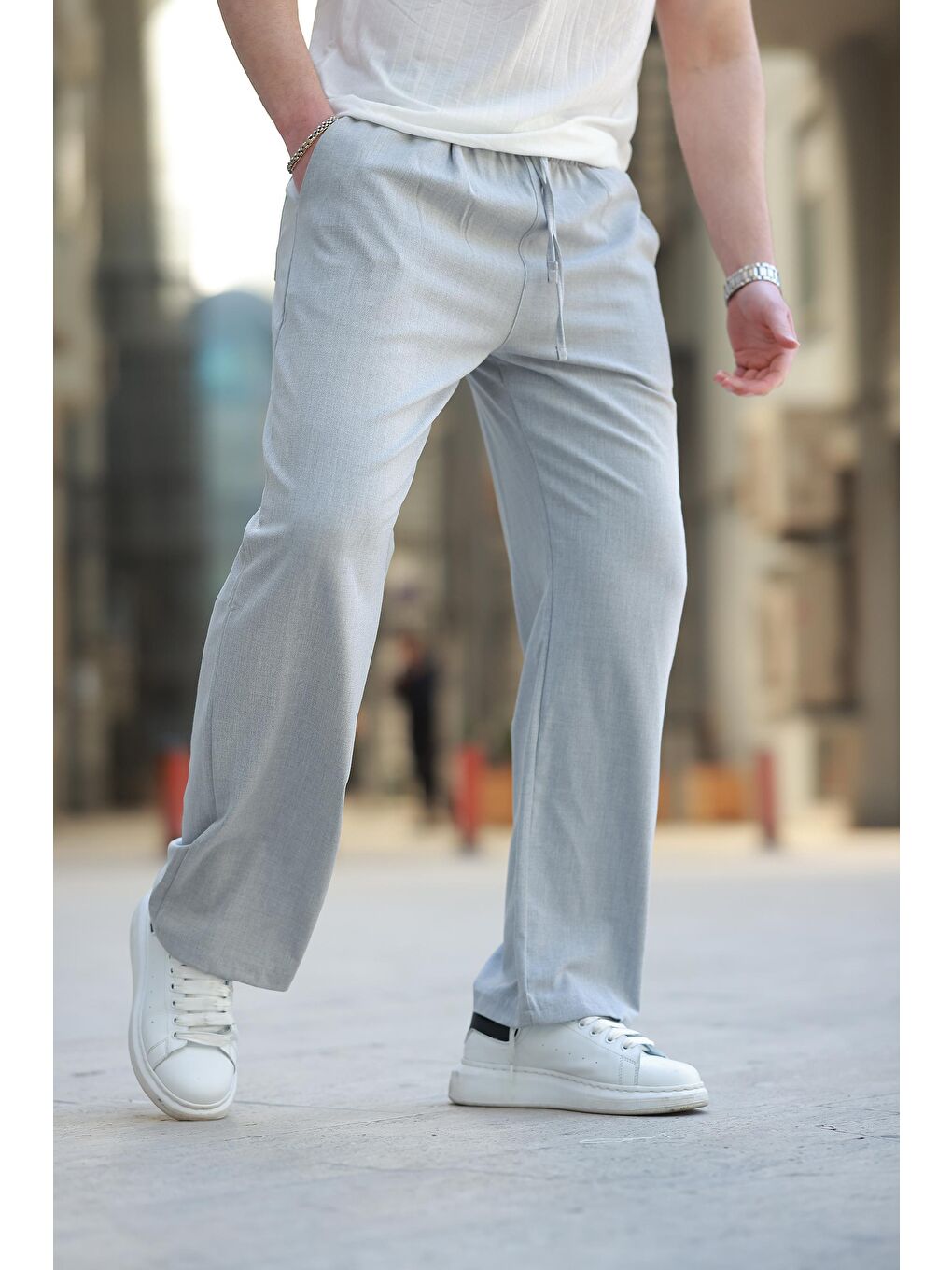 Gri  Beli Ayarlanabilir Rahat Kesim Erkek Pantolon E6564-1
