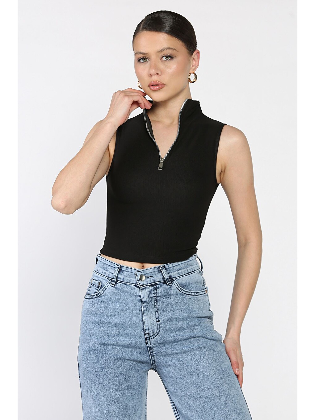 Siyah Kadın Yarım Fermuarlı Fitilli Crop Top Bluz-1