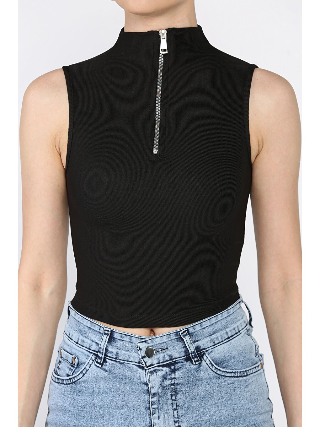 Siyah Kadın Yarım Fermuarlı Fitilli Crop Top Bluz-3