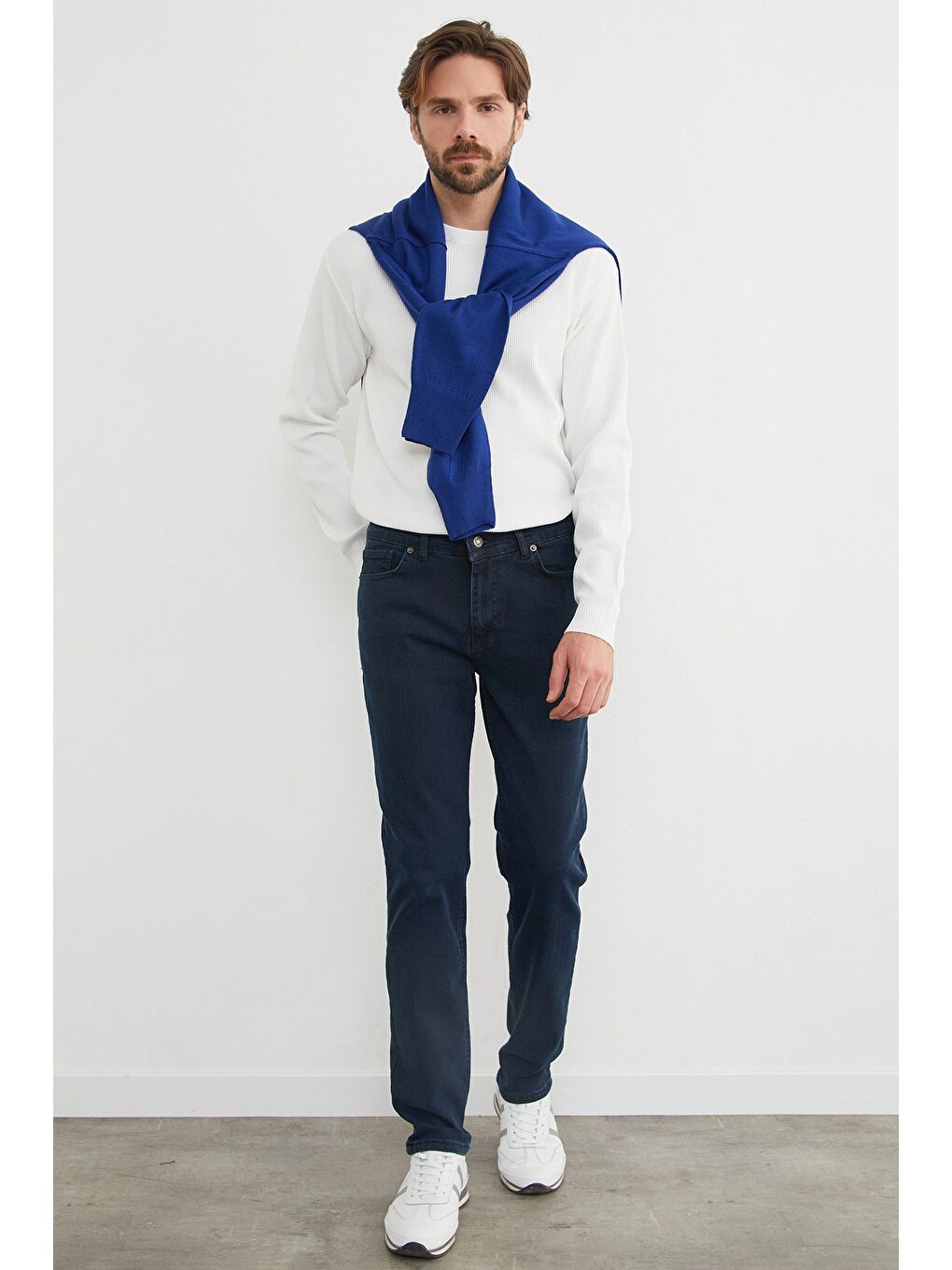 Lacivert Fermuarlı Straight Jean Pantolon