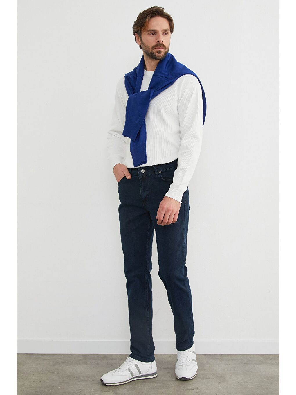 Lacivert Fermuarlı Straight Jean Pantolon-2